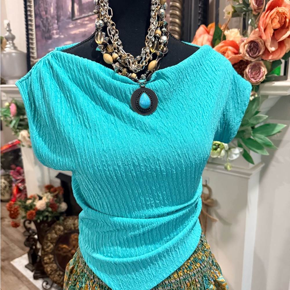 Textured Turquoise Short Sleeve Women's Blouse